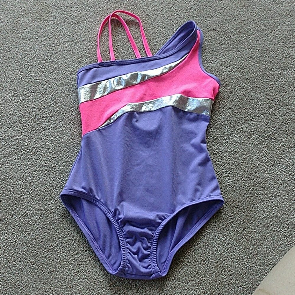 Girl's dance / gymnastics leotard size 6